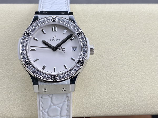 ウブロコピー時計全体デザイン